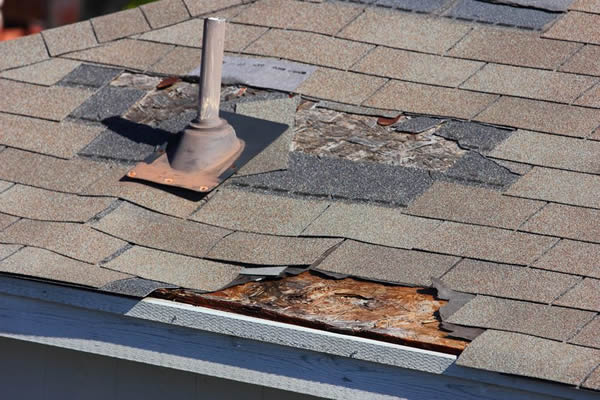 Complete Guide About When to Replace an Old Roof